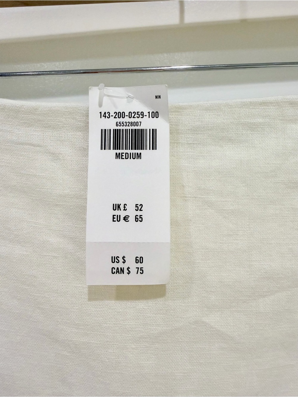 Abercrombie and Fitch Linen Blend Mini Skort in White/Cream - Picture 6 of 8